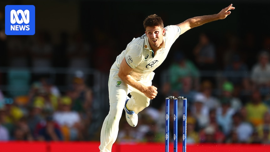 Why Mitch Marsh's bowling complicates Australia's Test selection dilemma